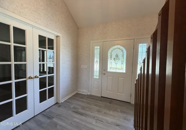 Photo 4 of Single family home for sale at 2956 W Byrnwyck Rd, Maumee, OH 43537 | MLS# 10009059 | Listing updated on 2026-09-14