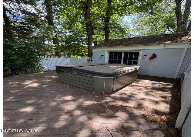 Photo 3 of Single family home for sale at 4516 W Sylvania Ave, Toledo, OH 43623 | MLS# 10009071 | Listing updated on 2026-09-04