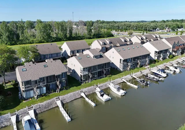 Homes for sale in Oak Harbor, OH | 8893 W Canada Goose Ct #8893, Oak Harbor, OH 43449 | MLS# 10009714