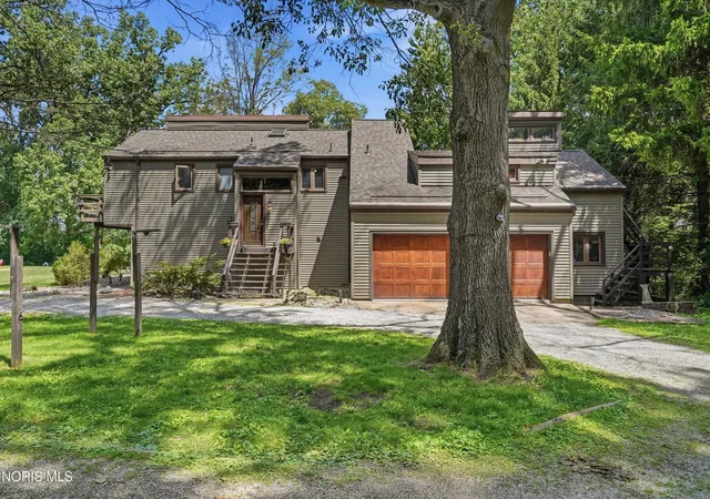 3rd image of 17510 Euler Rd, Bowling Green, OH 43402 | MLS# 10009302