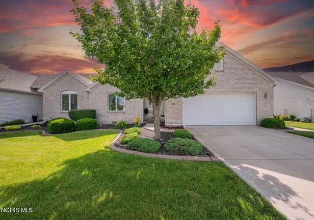 1st image of 4257 E Waterbend Dr, Maumee, OH 43537 | MLS# 10009092