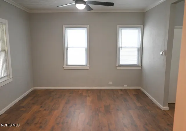 Photo 3 of Sale Pending at 419 E Streicher St, Toledo, OH 43608 | MLS# 10009298 | Listing updated on 2026-07-20