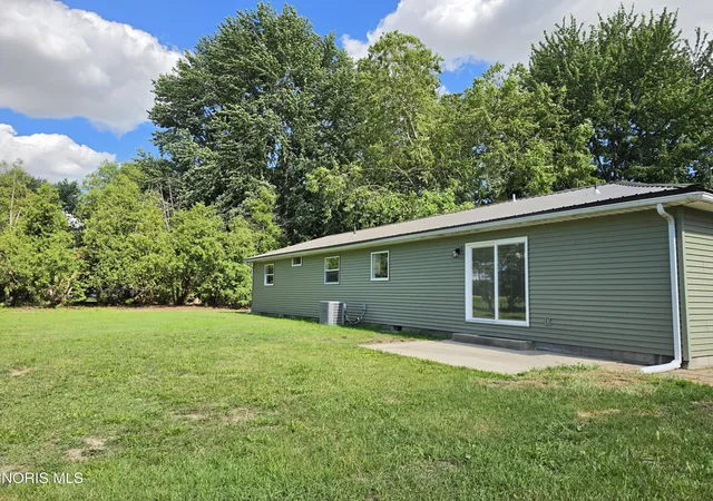 Homes for sale in Defiance, OH | 28457 Blanchard Rd, Defiance, OH 43512 | MLS# 10009421