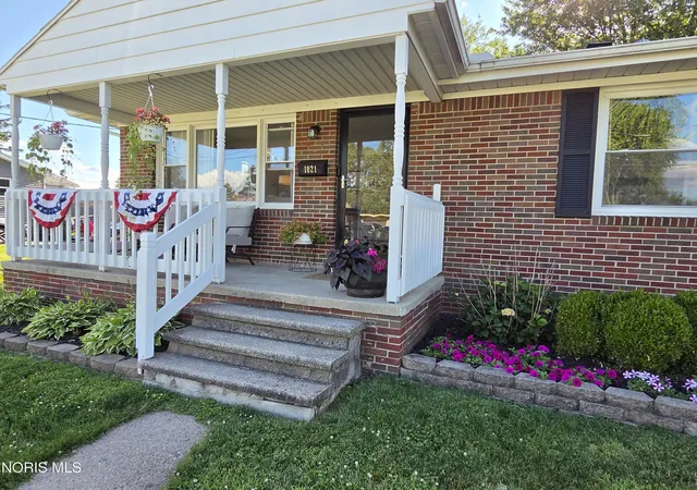 4th image of 1021 Craig Rd, Maumee, OH 43537 | MLS# 10009176