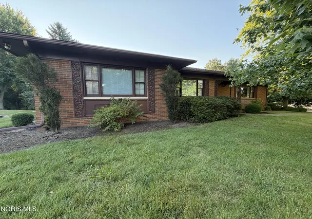 Photo 3 of Single family home for sale at 705 Village View Acres, Upper Sandusky, OH 43351 | MLS# 10011604 | Listing updated on 2026-09-04