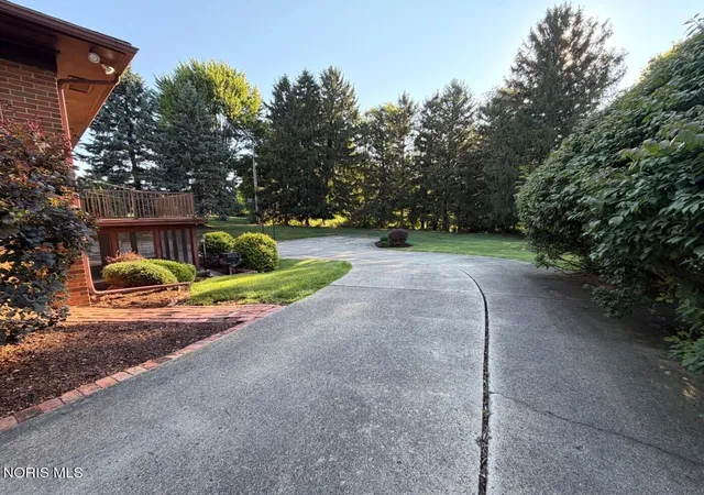 Photo 4 of Single family home for sale at 705 Village View Acres, Upper Sandusky, OH 43351 | MLS# 10011604 | Listing updated on 2026-09-04