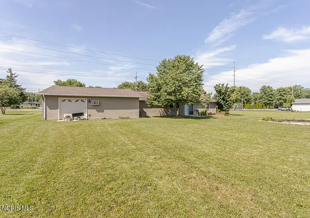 Homes for sale in Genoa, OH | 23275 Ohio 51, Genoa, OH 43430 | MLS# 10009154