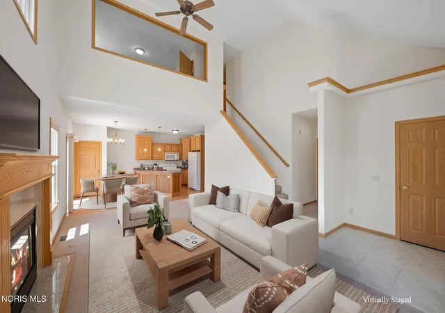 2nd image of 1163 Meadowlark Ln, Bowling Green, OH 43402 | MLS# 10009179