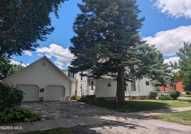 Homes for sale in Upper Sandusky, OH | 303 W Johnson St, Upper Sandusky, OH 43351 | MLS# 10009214