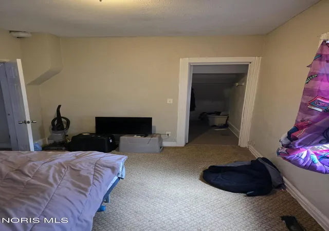 Photo 4 of House for sale at 1624 Pool St, Toledo, OH 43605 | MLS# 10009190 | Listing updated on 2026-07-23
