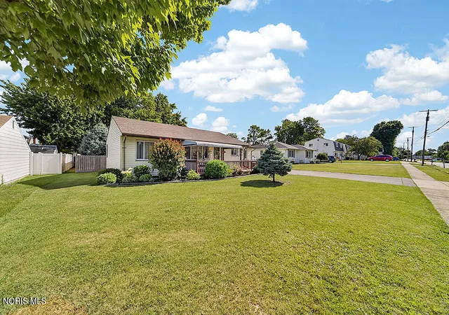 Photo 4 of Single family home for sale at 1340 Byal Ave, Findlay, OH 45840 | MLS# 10009191 | Listing updated on 2026-10-08