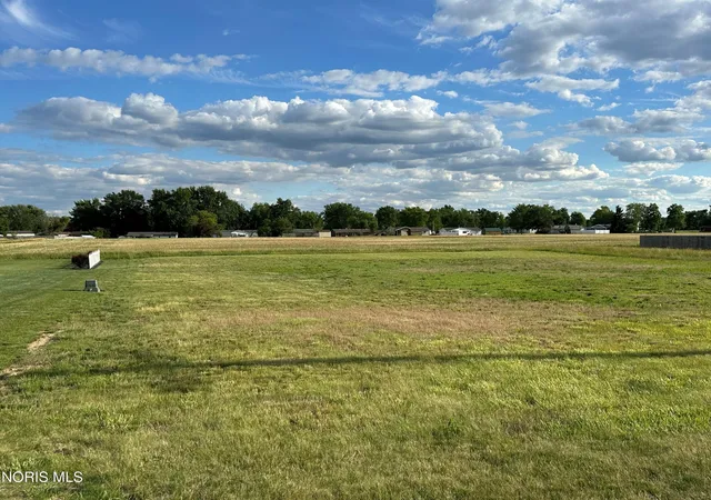 Homes for sale in Montpelier, OH | 640 W Brown Rd, Montpelier, OH 43543 | MLS# 10009204