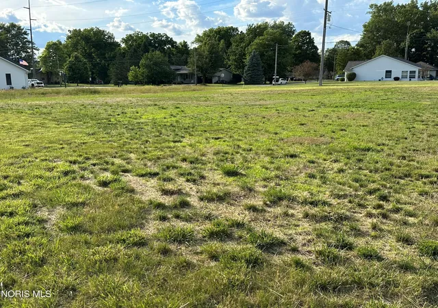 Homes for sale in Montpelier, OH | 640 W Brown Rd, Montpelier, OH 43543 | MLS# 10009204