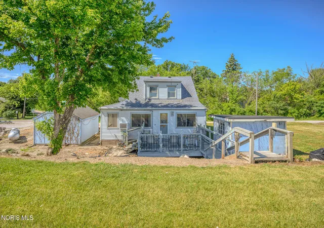 Homes for sale in Curtice, OH | 11999 Dyke Rd, Curtice, OH 43412 | MLS# 10009312