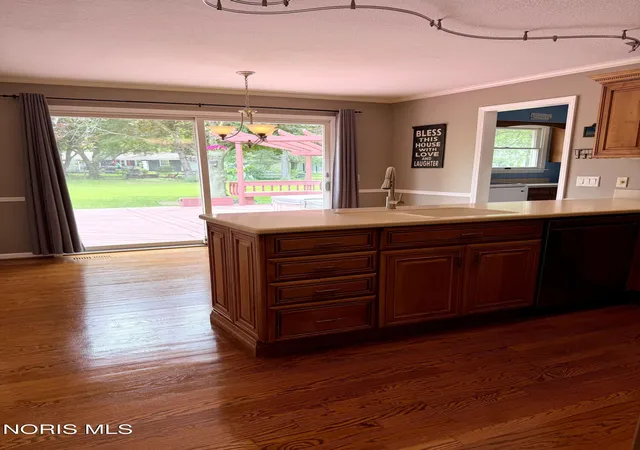 4th image of 813 Roche De Bouef Ct, Waterville, OH 43566 | MLS# 10009234