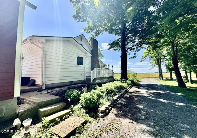 Homes for sale in Leipsic, OH | 4134 Road I, Leipsic, OH 45856 | MLS# 10009253