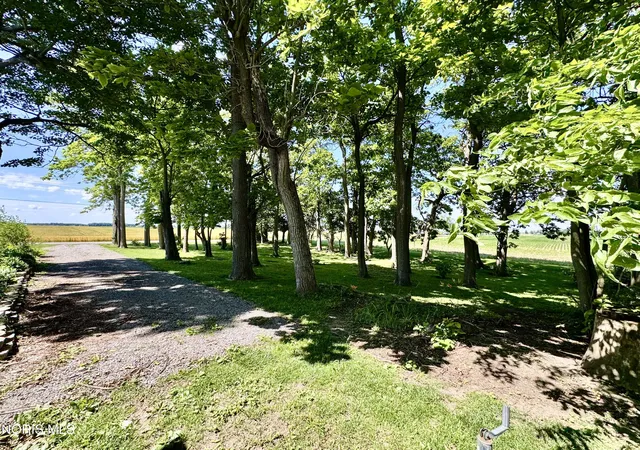 Homes for sale in Leipsic, OH | 4134 Road I, Leipsic, OH 45856 | MLS# 10009253