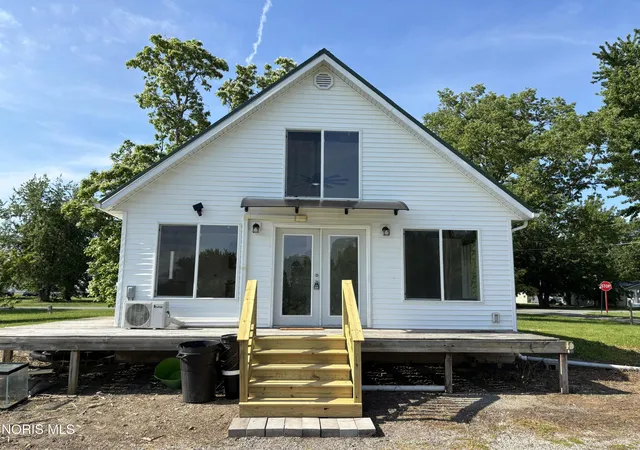 Photo 1 of Single family home for sale at 402 Liberty St, Cloverdale, OH 45827 | MLS# 10009271 | Listing updated on 2026-09-06