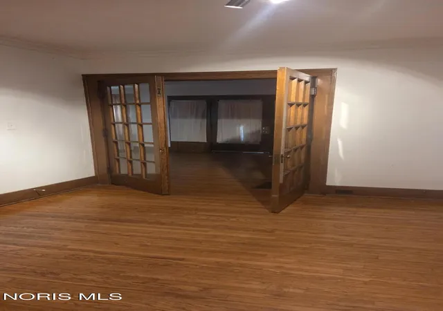 Photo 4 of Single family home for sale at 1412 Waverly Ave, Toledo, OH 43607 | MLS# 10009278 | Listing updated on 2026-07-01