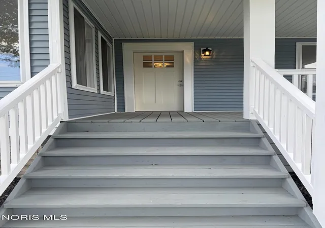 Homes for sale in Fremont, OH | 318 S Park Ave, Fremont, OH 43420 | MLS# 10009343
