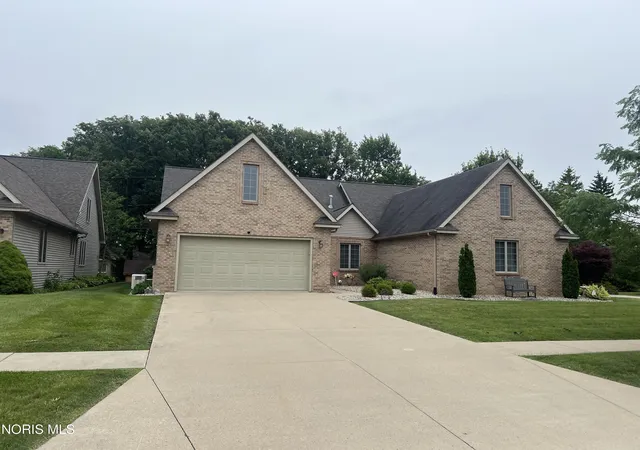 Homes for sale in Gibsonburg, OH | 897 Busdeker Ln, Gibsonburg, OH 43431 | MLS# 10009345