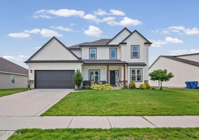 1st image of 176 Avilyn Ln, Oregon, OH 43616 | MLS# 10009495