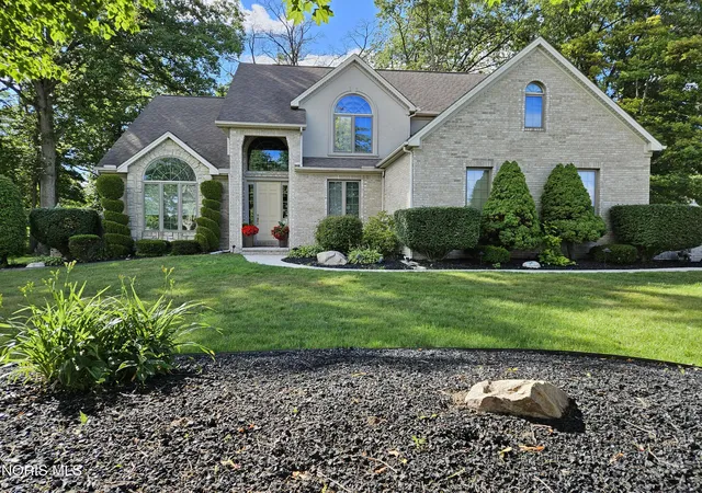 1st image of 2367 Willow Pond Blvd, Sylvania, OH 43560 | MLS# 10009395