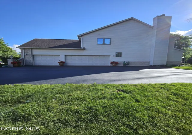 5th image of 2367 Willow Pond Blvd, Sylvania, OH 43560 | MLS# 10009395