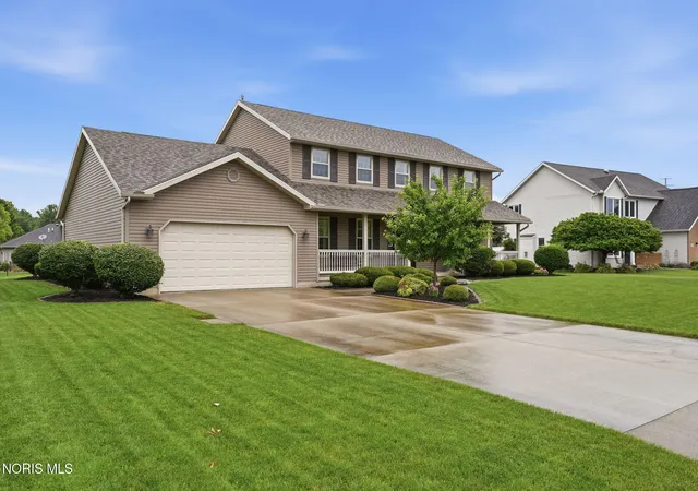Homes for sale in Findlay, OH | 1408 Brook Lawn, Findlay, OH 45840 | MLS# 10009377