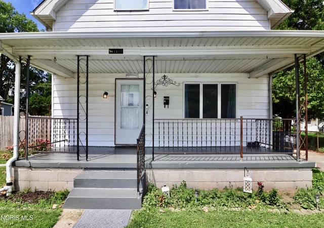2nd image of 4317 Bellevista Dr, Toledo, OH 43612 | MLS# 10009661
