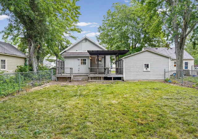 Homes for sale in Findlay, OH | 643 Center St, Findlay, OH 45840 | MLS# 10009488