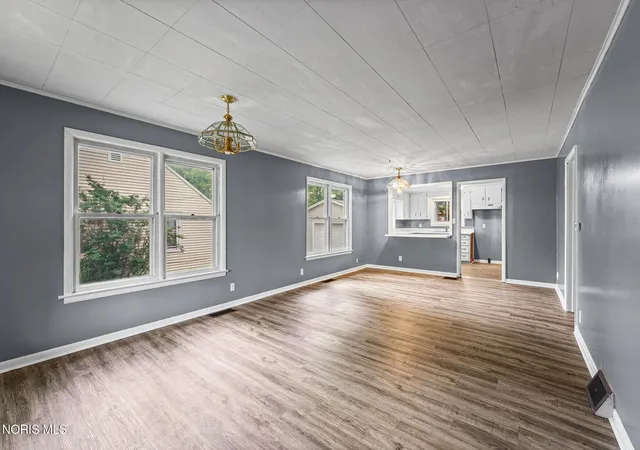 Homes for sale in Findlay, OH | 643 Center St, Findlay, OH 45840 | MLS# 10009488