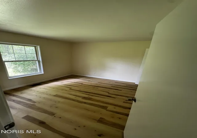 Photo 11 of Single family home for sale at 3527 N Erie St, Toledo, OH 43611 | MLS# 10009427 | Listing updated on 2026-07-17