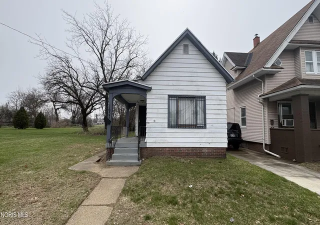 Photo 1 of Single family home for sale at 1637 Vance St, Toledo, OH 43607 | MLS# 10009441 | Listing updated on 2026-06-20