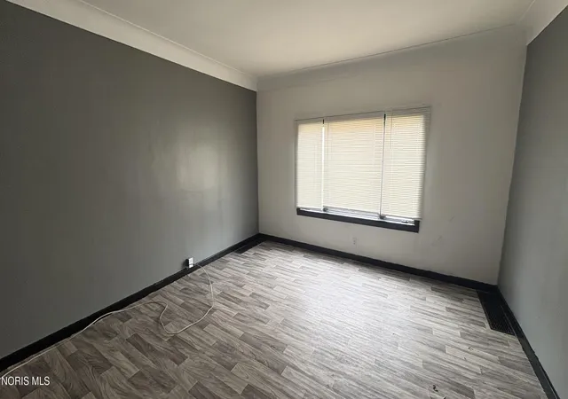 Photo 3 of Single family home for sale at 1637 Vance St, Toledo, OH 43607 | MLS# 10009441 | Listing updated on 2026-06-20