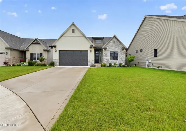 3rd image of 9222 Grande Ct, Sylvania, OH 43560 | MLS# 10009448