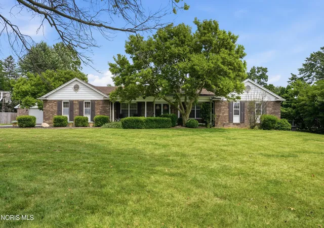 Homes for sale in Findlay, OH | 2637 Goldenrod Ln, Findlay, OH 45840 | MLS# 10009466