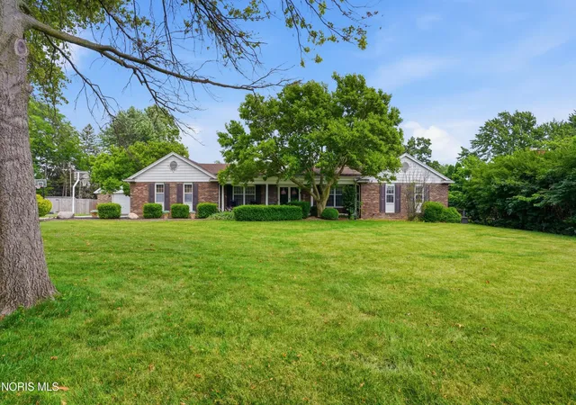 Homes for sale in Findlay, OH | 2637 Goldenrod Ln, Findlay, OH 45840 | MLS# 10009466