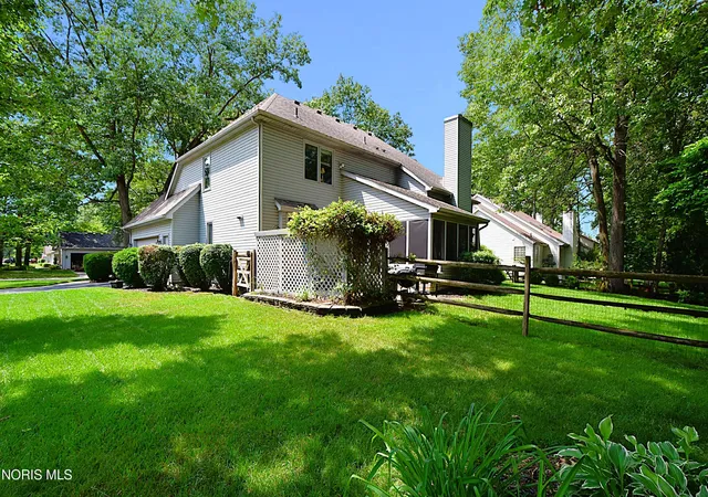 5th image of 8214 Hidden Forest Dr, Holland, OH 43528 | MLS# 10009620