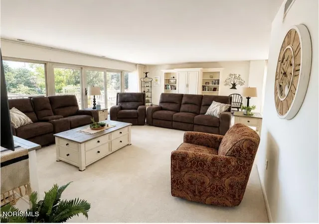 Photo 3 of Condo for sale at 1755 Shawnee Rd #211, Lima, OH 45805 | MLS# 10010570 | Listing updated on 2026-07-20