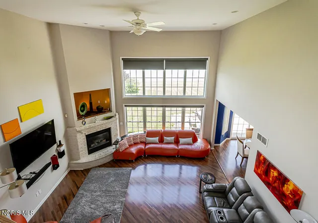 image of 14740 Lake Meadows Dr, Perrysburg, OH 43551 | MLS# 10009869