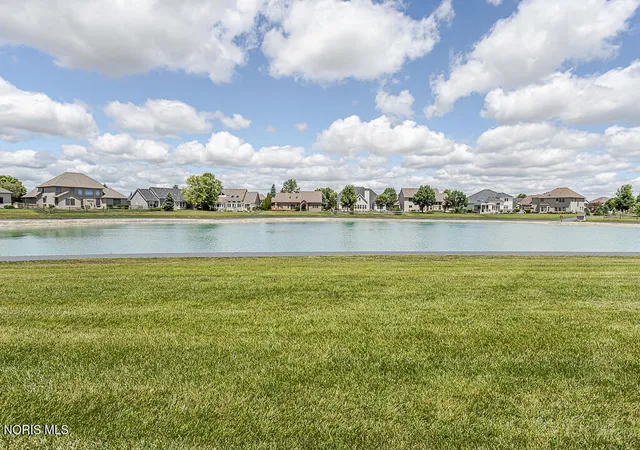 2nd image of 14740 Lake Meadows Dr, Perrysburg, OH 43551 | MLS# 10009869