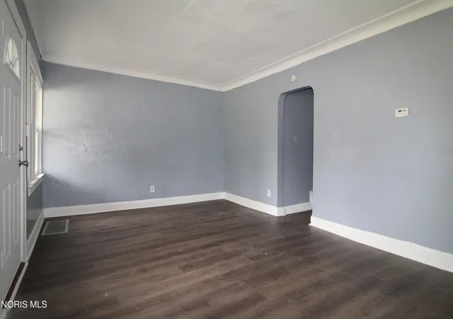 Photo 3 of House for sale at 1959 Berdan Ave, Toledo, OH 43613 | MLS# 10009503 | Listing updated on 2026-08-20