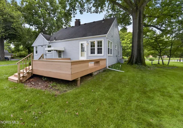 Photo 4 of Single family home for sale at 1655 Eastgate Rd, Toledo, OH 43614 | MLS# 10009511 | Listing updated on 2026-09-01