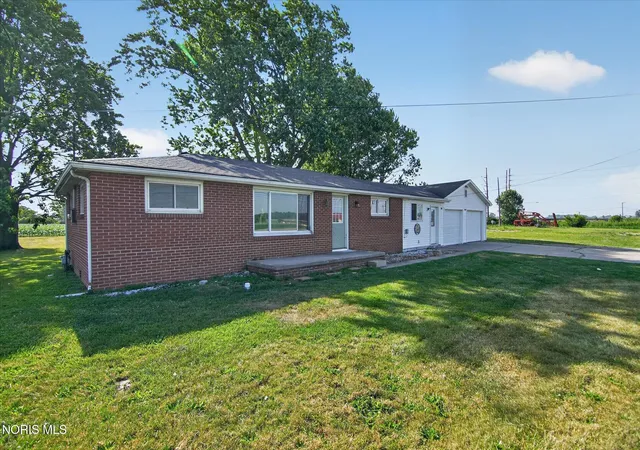 Homes for sale in Montpelier, OH | 13056 State Route 15, Montpelier, OH 43543 | MLS# 10009677