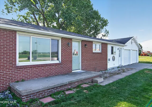 Homes for sale in Montpelier, OH | 13056 State Route 15, Montpelier, OH 43543 | MLS# 10009677