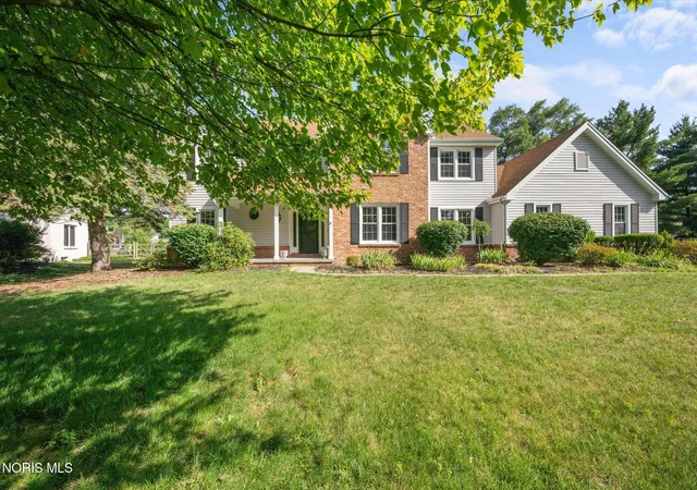 4th image of 5024 Hunters Green Dr, Toledo, OH 43623 | MLS# 10010004