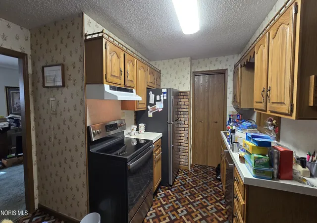 Photo 4 of Single family home for sale at 5243 Pageland Dr, Toledo, OH 43611 | MLS# 10009617 | Listing updated on 2026-09-09
