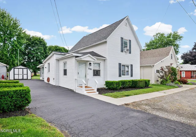 1st image of 258 E Vance St, Rawson, OH 45881 | MLS# 10009692