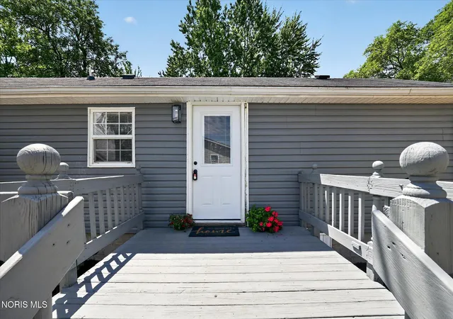 5th image of 25864 Broad St, Perrysburg, OH 43551 | MLS# 10009540